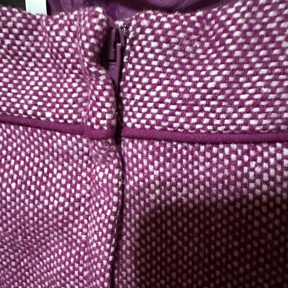Atmosphere Magenta and White patterned Fall Mini - Picture 4 of 5